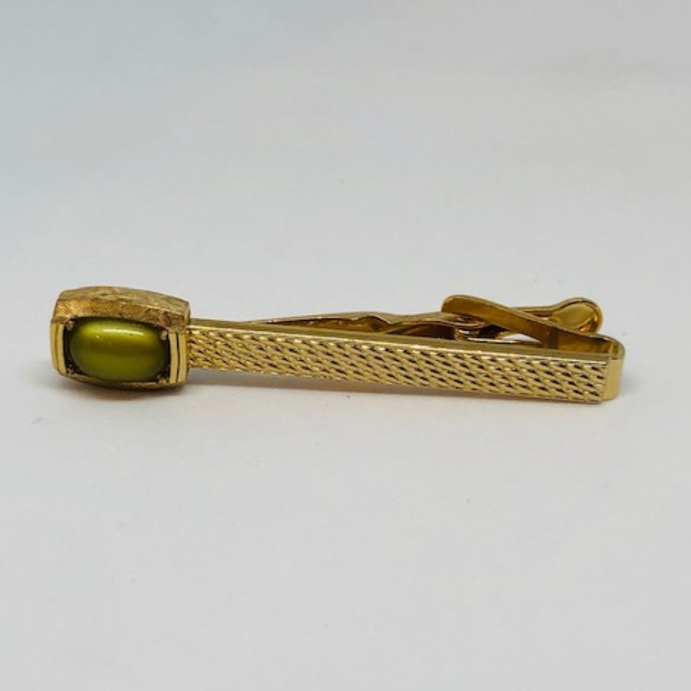 Gold Tone Tie Clip with Lime Green Cabochon